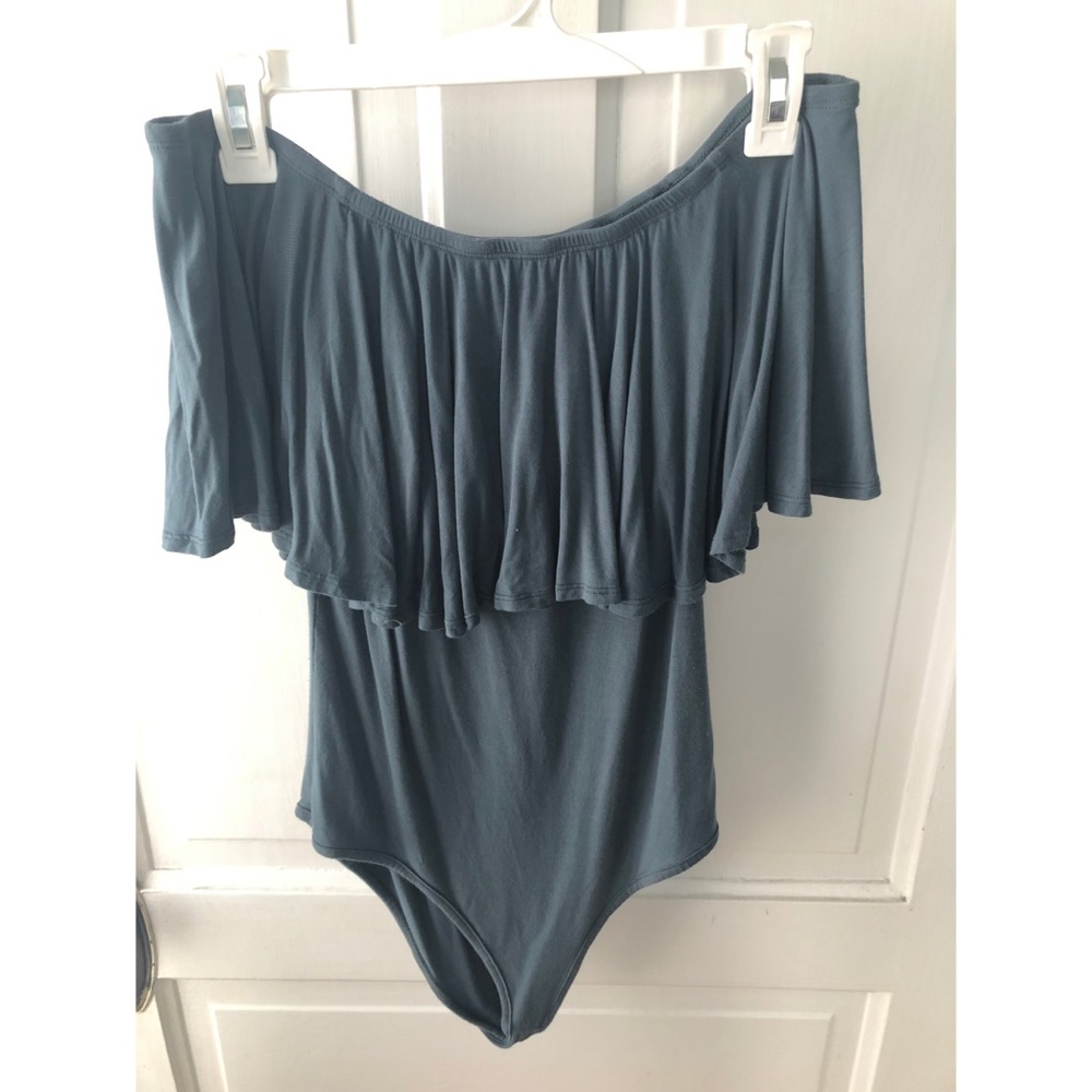 Off the shoulder ruffle bodysuit